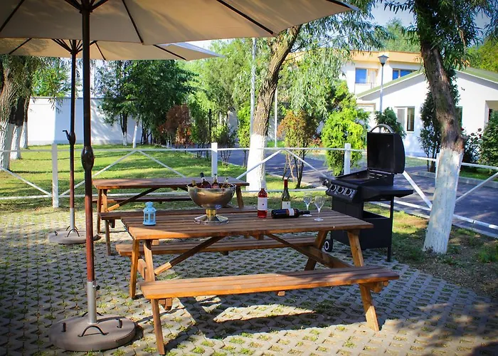 Hanul Piratilor Village 3*