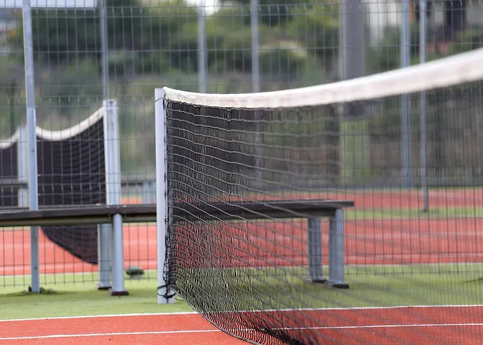 Hanul Piratilor Village